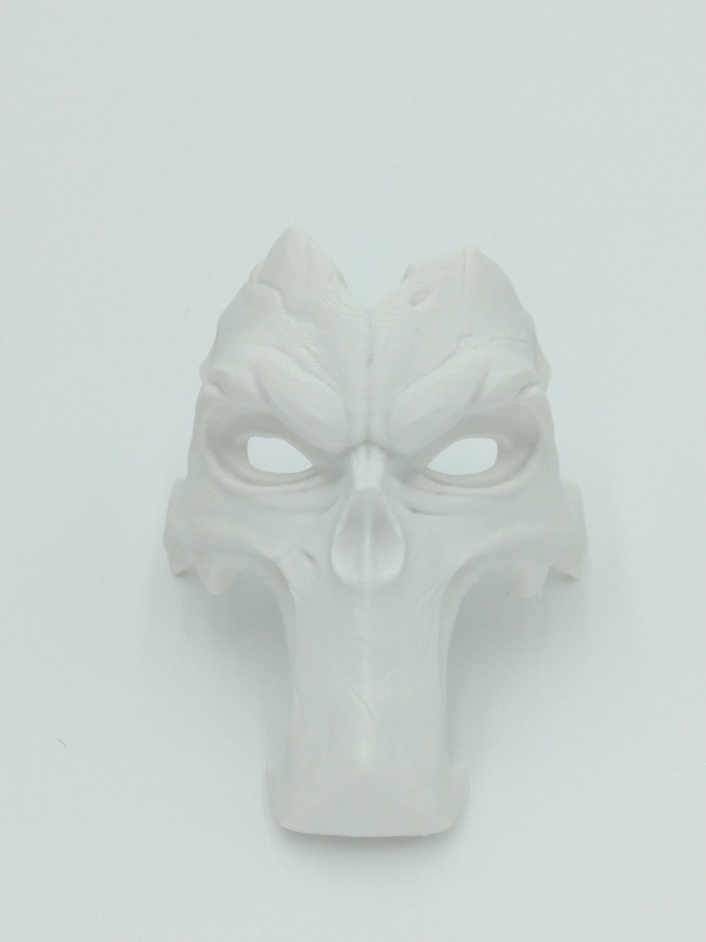 Darksiders Death Mask Skull Miniature Collectible W/Display case 3d printed